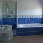 The Cosy 4*